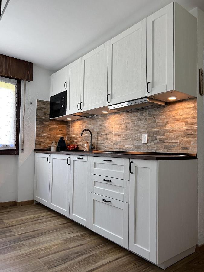 Апартаменты Monolocale In Centro A Campiglio, Ad 80Mt Dagli Impianti Мадонна-ди-Кампильо Экстерьер фото